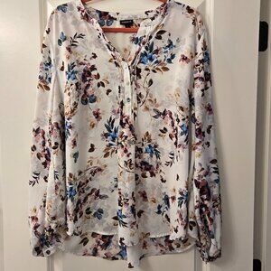 Torrid Long Sleeve Split Front Georgette Floral Blouse - Size 1
